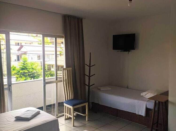 غرفة ديلوكس ثلاثية, Vila Alaide Praia