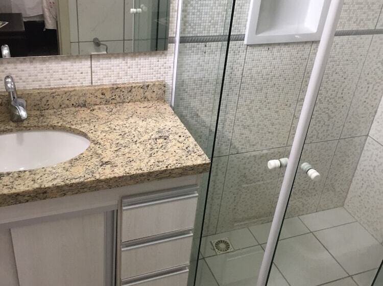 غرفة ديلوكس ثلاثية, Vila Alaide Praia