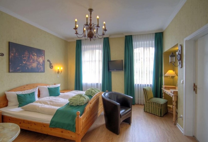 סוויטת ג'וניור, Zum Goldenen Stern