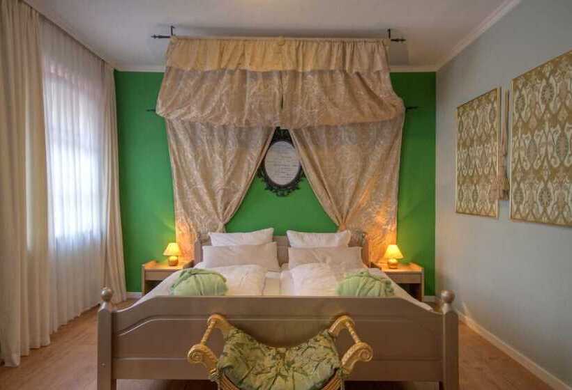 סוויטת ג'וניור, Zum Goldenen Stern