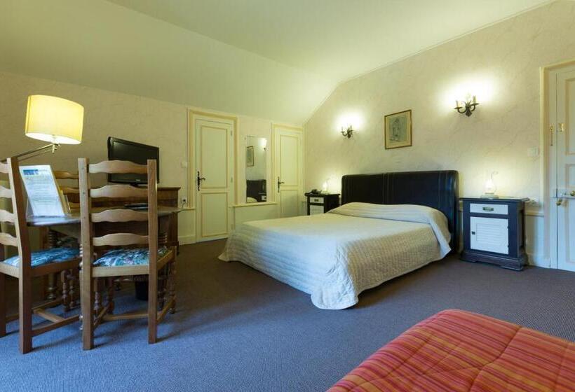 스탠다드 트리플 룸, Le Chalet Montégut