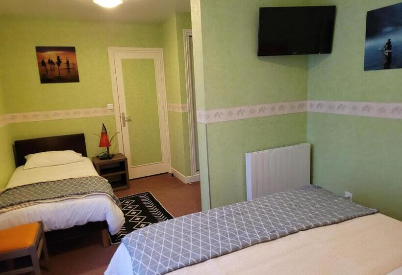 스탠다드 트리플 룸, Le Chalet Montégut