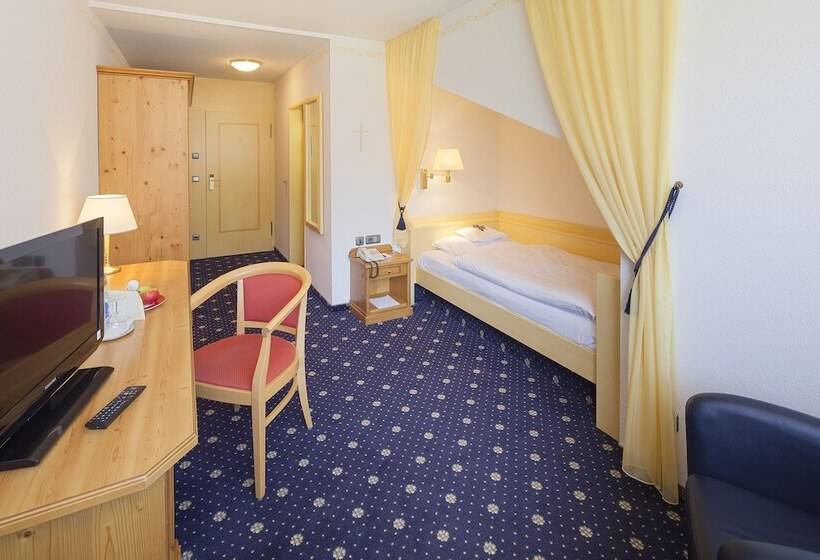 اتاق راحتی یک تخته, Schüle S Wellnessresort & Spa Adults Only