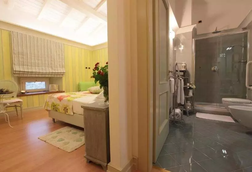 スタンダードトリプルルーム, Villa Euchelia