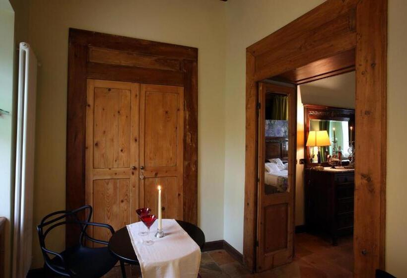 자쿠지 스위트, Villa Euchelia