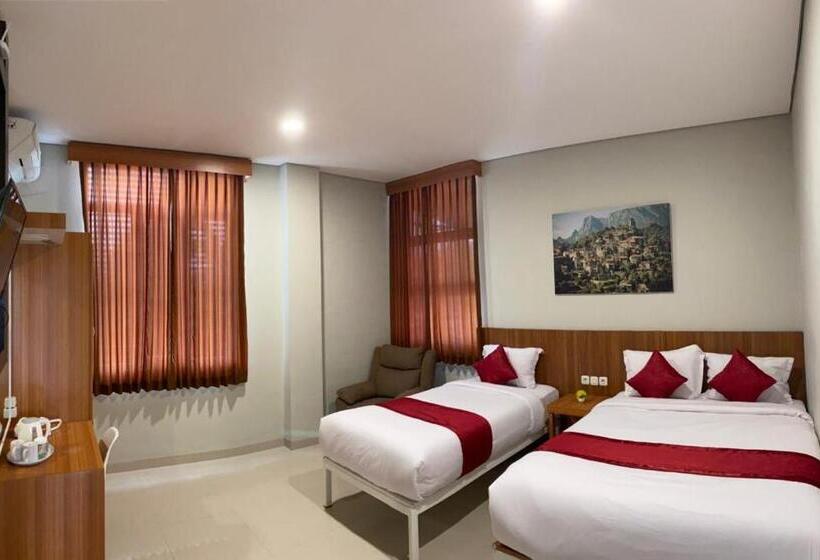 标准三人间, Privato Suite