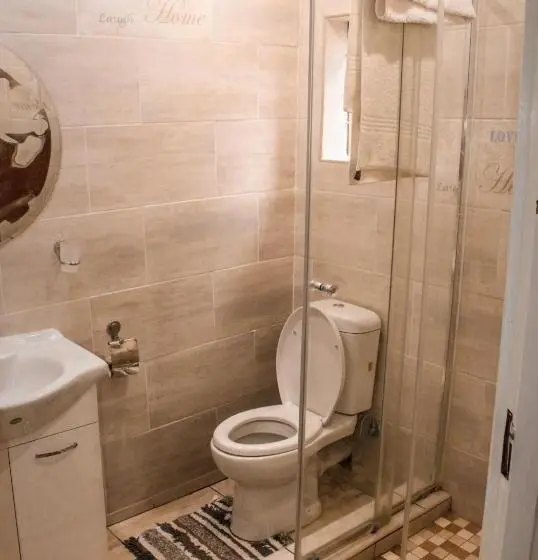 デラックスルーム, Ramata Guest House