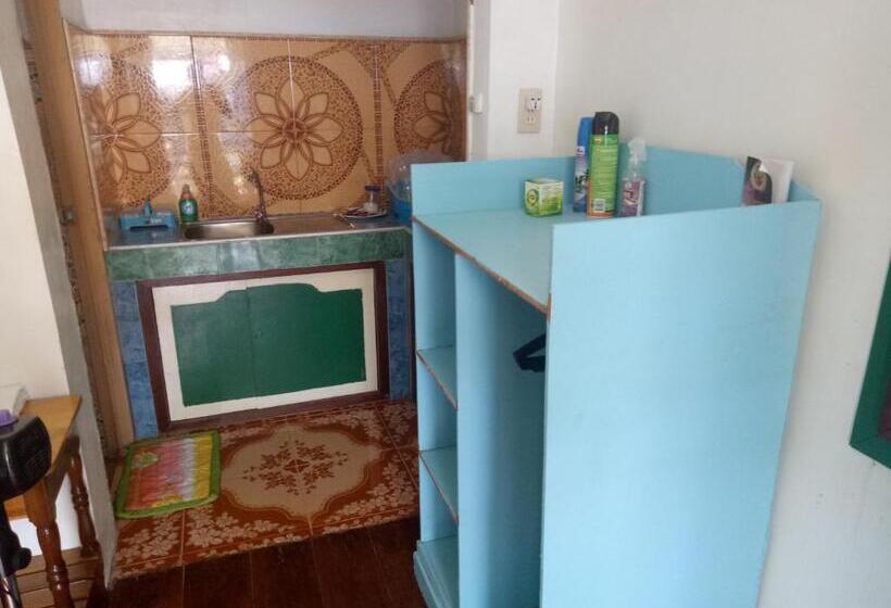 Бунгало Стандарт, Jeno Tourist Inn