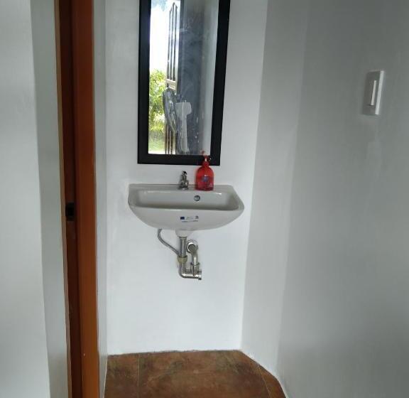 Номер Стандарт, Jeno Tourist Inn