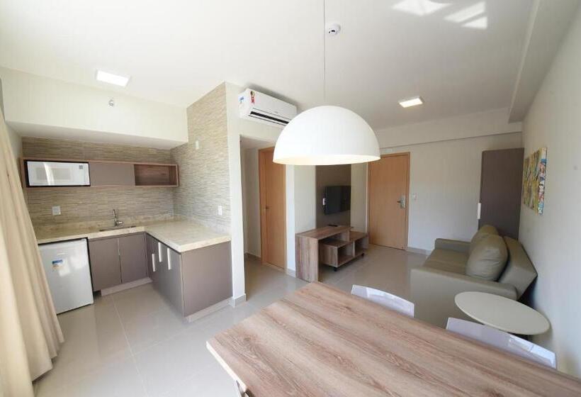 带1个卧室带泳池的公寓, Park Veredas Resort