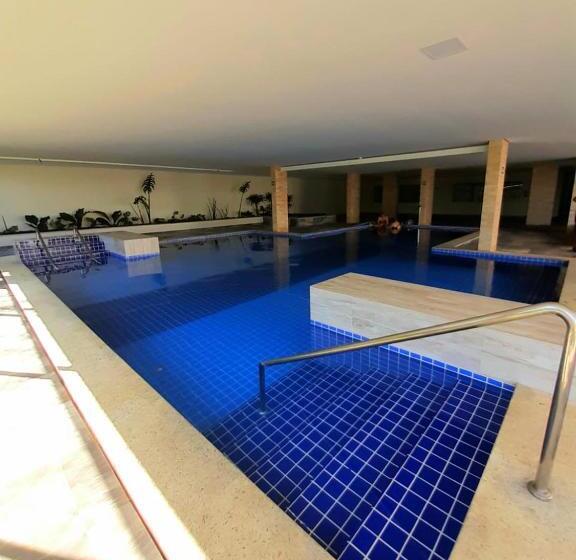 带1个卧室带泳池的公寓, Park Veredas Resort