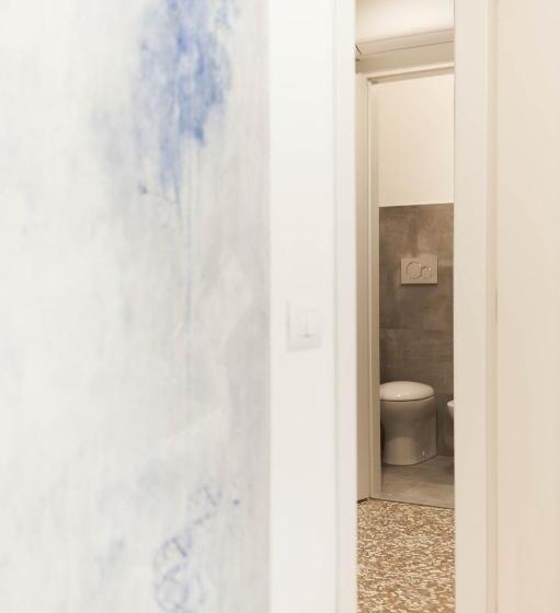 Standard room with outdoor bath, Sleep In Udine