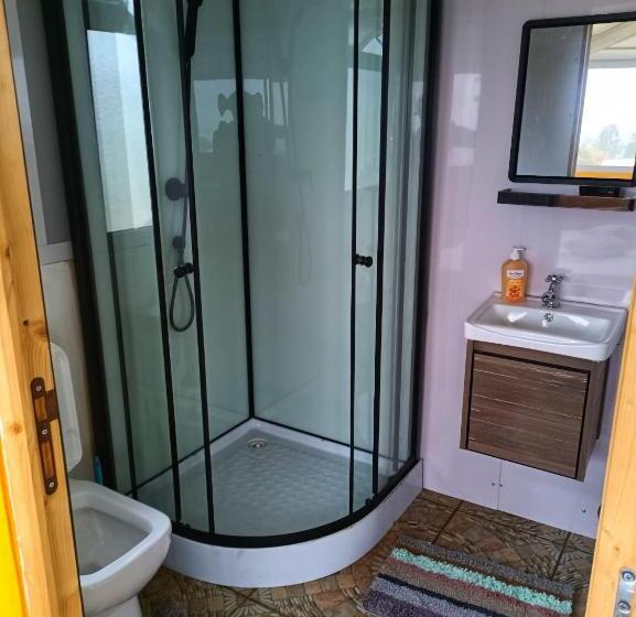 اتاق استاندارد با بالکن و چشم‌انداز دریا, Surf House
