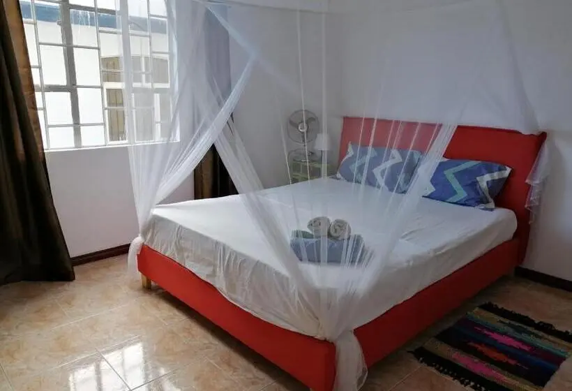 Standard room with outdoor bath, Surf House