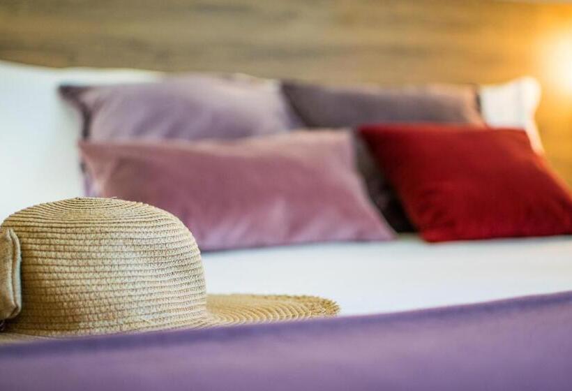 バルコニー付きデラックスルーム, Il Muro Vecchio Design