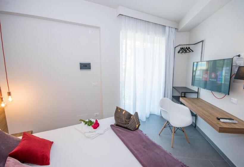 バルコニー付きデラックスルーム, Il Muro Vecchio Design