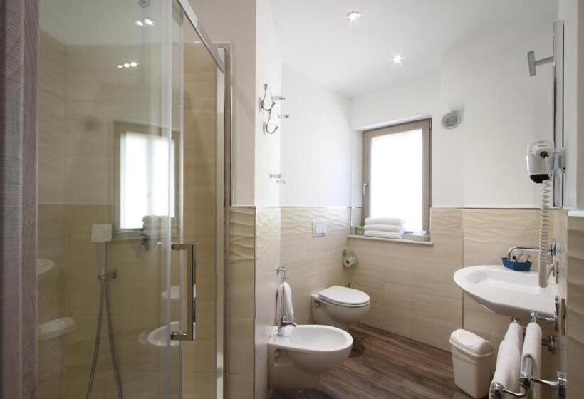 جناح جونيور مزوَّد بشرفة, Il Viottolo Rooms And Breakfast