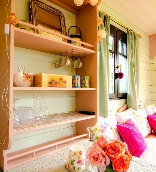 غرفة عائلية مطلّة علي الحديقة, La Roulotte De La Villa Des Chouettes