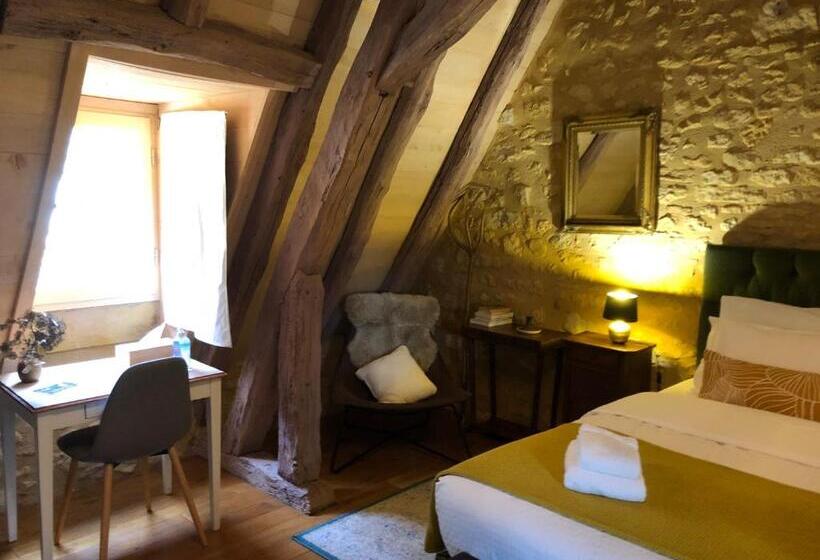 חדר דלוקס, La Tour De Cause