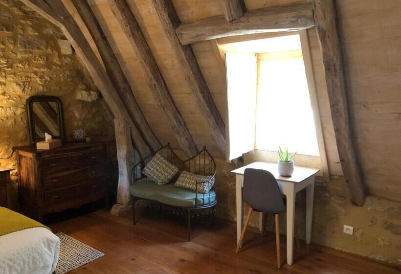 חדר דלוקס, La Tour De Cause