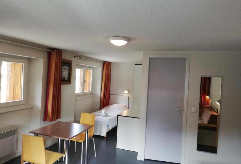 استودیوی استاندارد, Village Vacances De Val D Isère