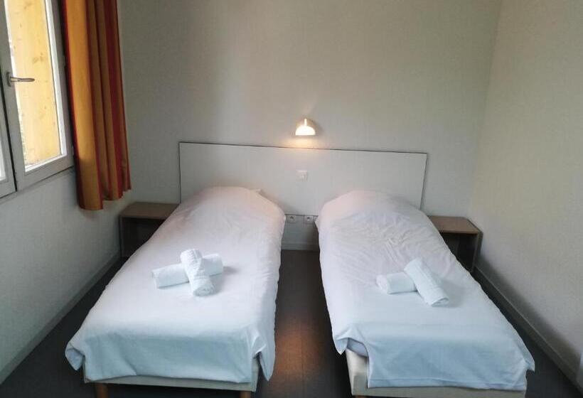 آپارتمان 2 خوابه, Village Vacances De Val D Isère