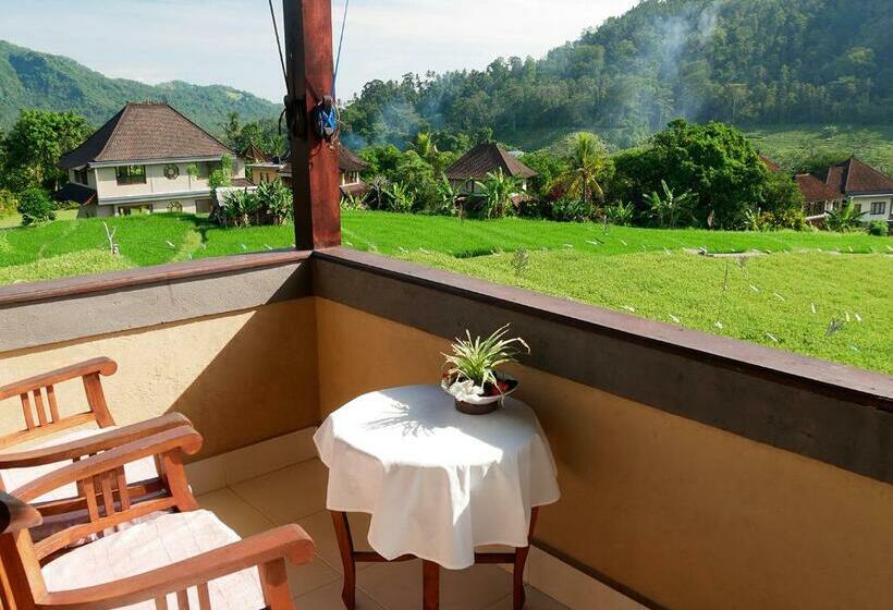 スタンダードバンガロー, Embang Homestay