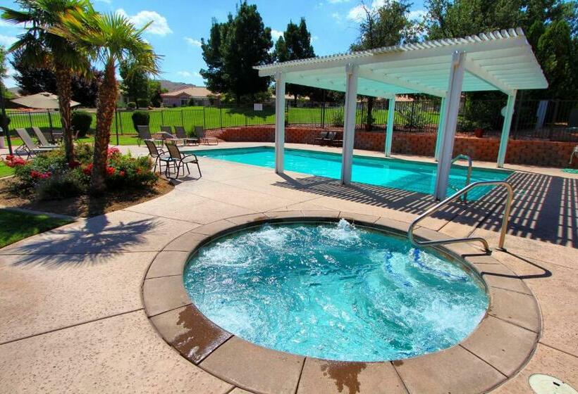 شقة غرفتين, Villas At Southgate