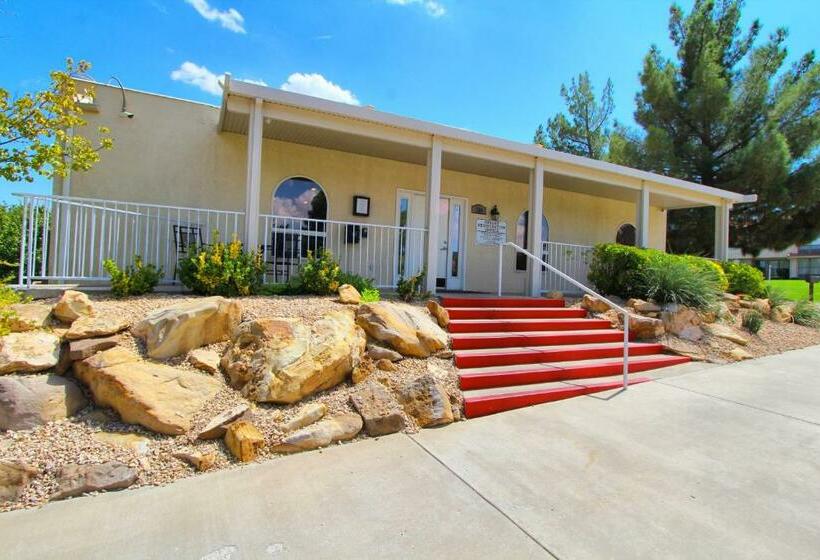 شقة غرفتين, Villas At Southgate