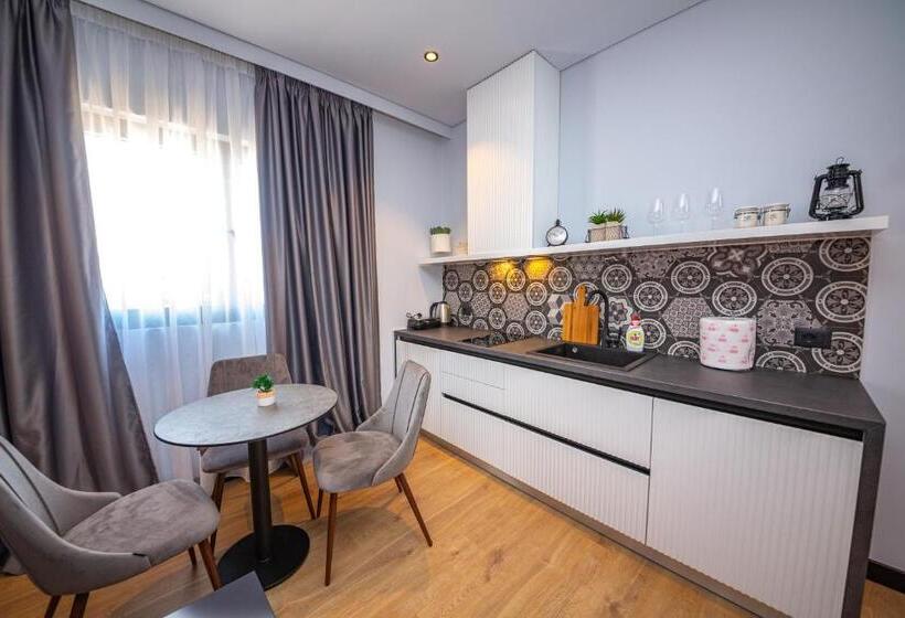 شقة غرفة نوم واحدة ذات إطلالة جانبية على البحر, Apart Hotel Lili2