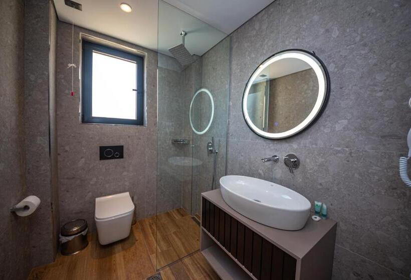 شقة ديلوكس غرفة نوم واحدة مطلة على البحر, Apart Hotel Lili2