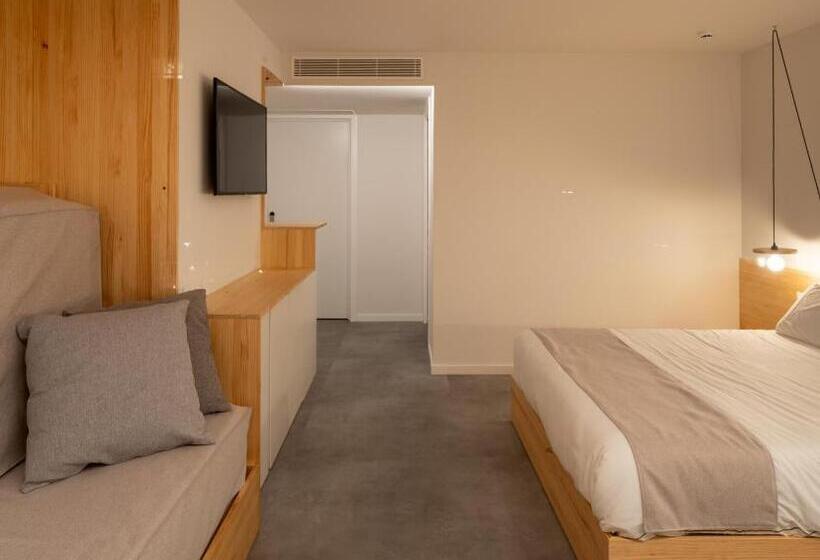 اتاق سوپریور خانوادگی, Cristina Enea Rooms