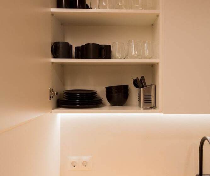 اتاق سوپریور با چشم‌انداز شهر, Cristina Enea Rooms