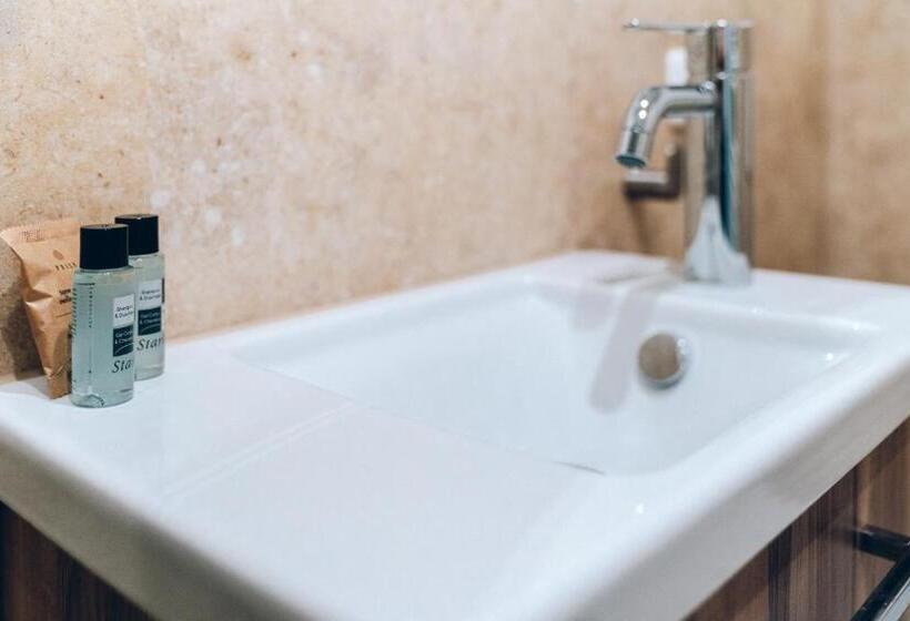 スタンダードシングルルーム, Adelheid Hotel Garni