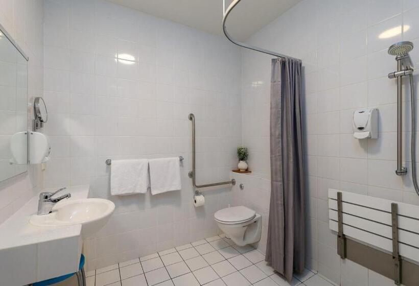 إستوديو قياسى سرير كينج, Boutique Motel