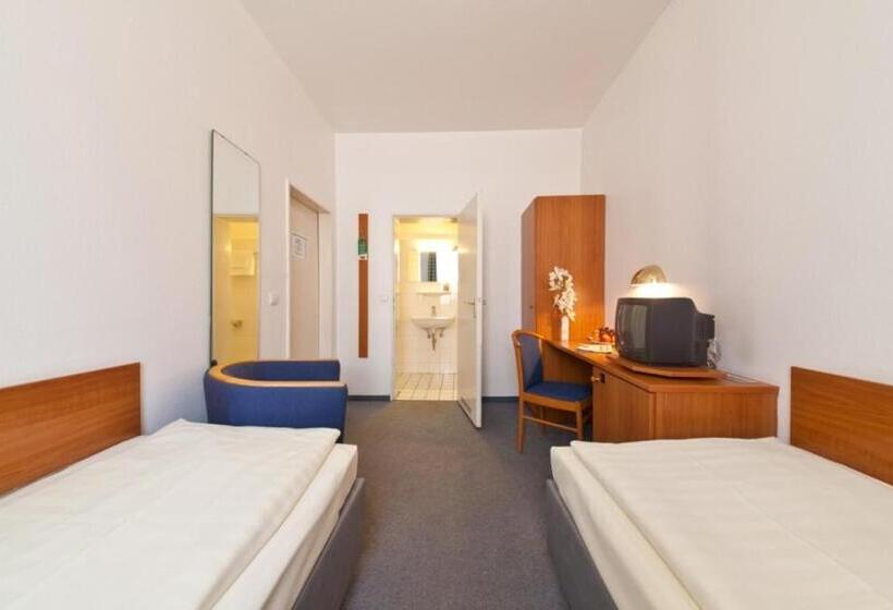 标准间, Commerz Hamburg