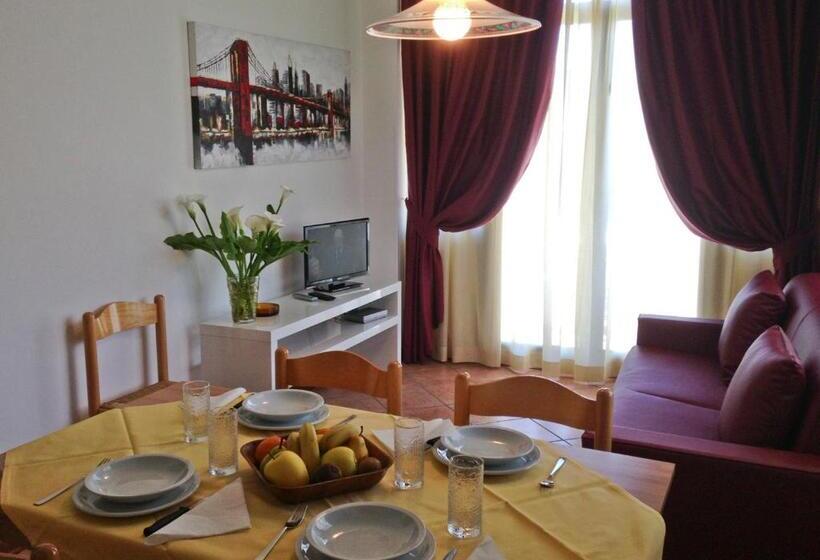 ２ベッドルームアパートメント, Astra