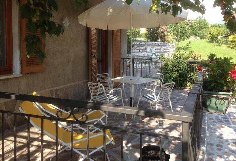 １ベッドルームアパートメント, Astra