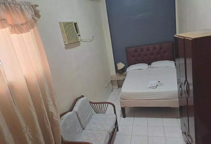 Standard Yhden Hengen Huone, Atlantic Suites