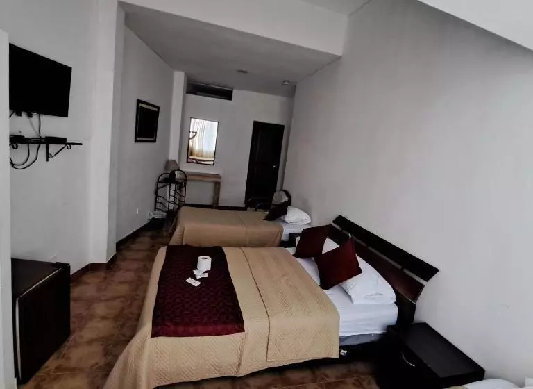 Standard Kolmen Hengen Huone, Atlantic Suites