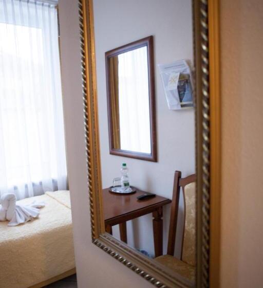 اتاق استاندارد یک نفره, Baden