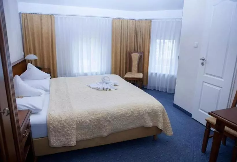 اتاق استاندارد, Baden