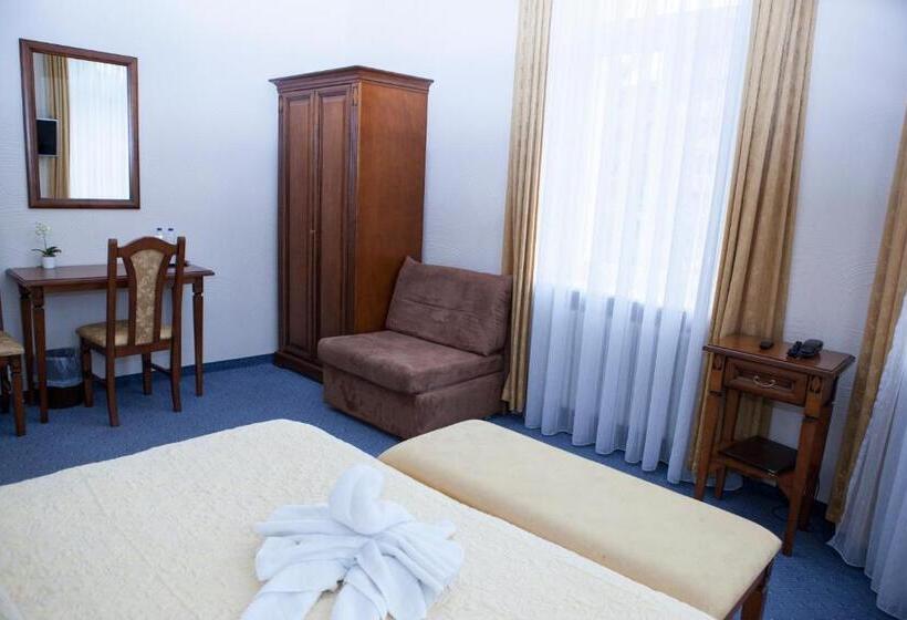 اتاق استاندارد, Baden