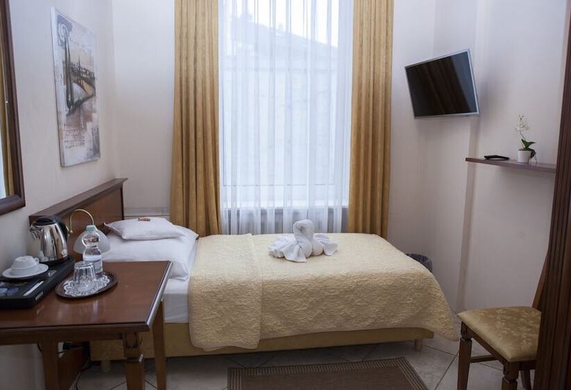 اتاق استاندارد یک نفره, Baden