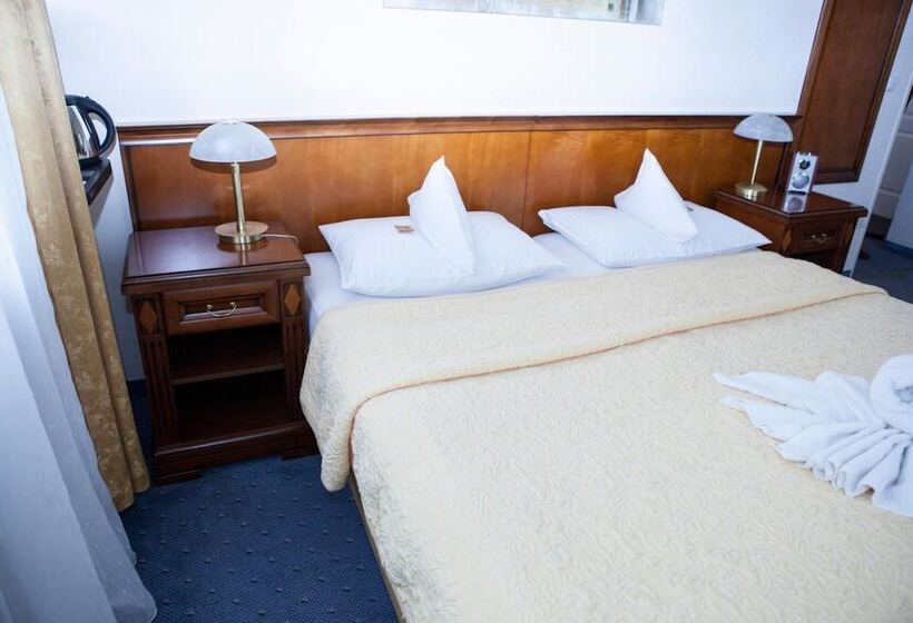 اتاق استاندارد, Baden