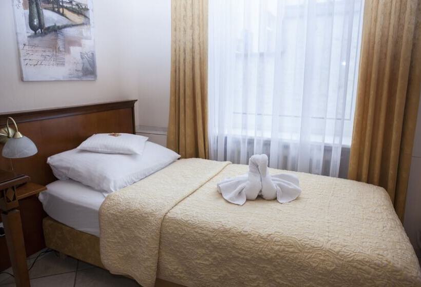 اتاق استاندارد یک نفره, Baden