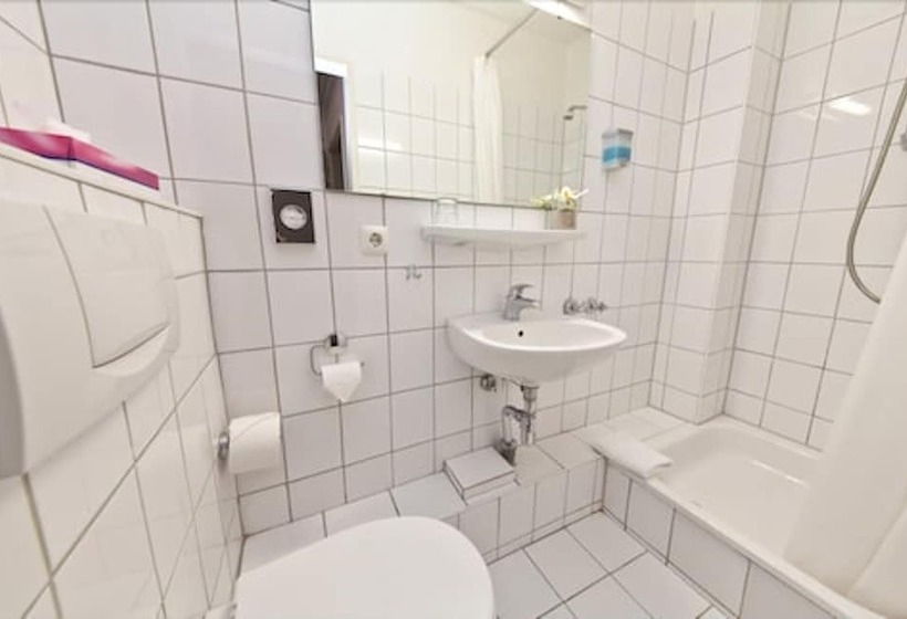 标准间, Commerz Hamburg