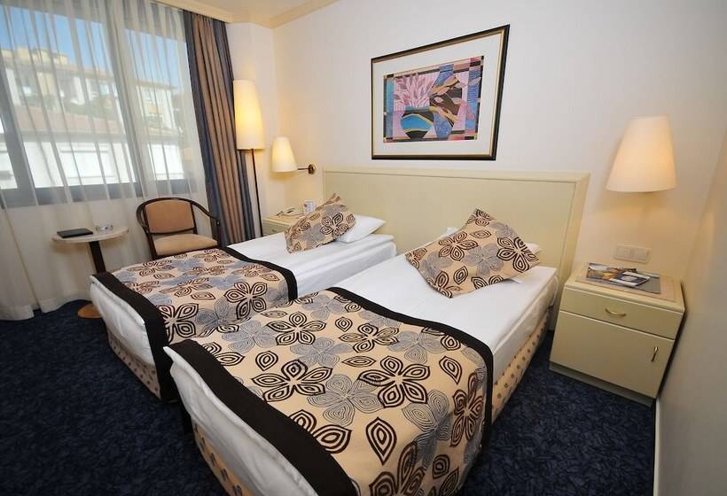 اتاق استاندارد, Class