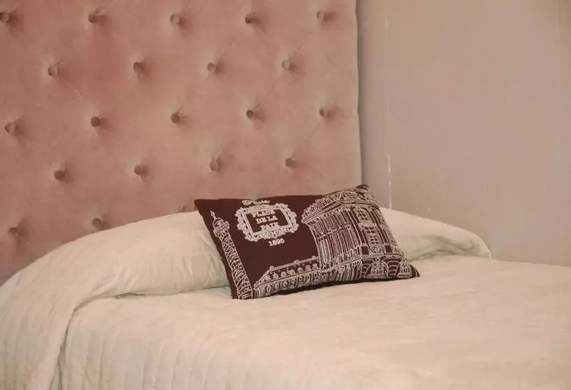 اتاق استاندارد سه نفره, Hôtel De L Avenue