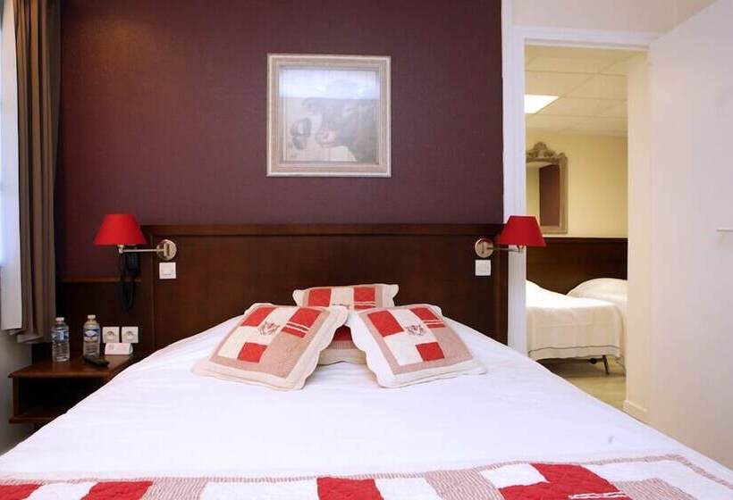 جناح جونيور, Logis Hôtel Les Nymphéas